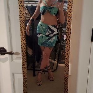 Wish Matching Tropical op and Skirt Set Size Small